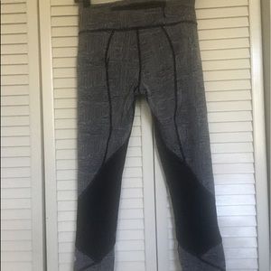 Lululemon tight training leggings size 4